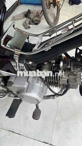 Honda Dream Nâu Cổ điển