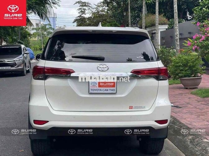 Toyota Fortuner G 4x2 2020 Trắng 7 chỗ Tự động