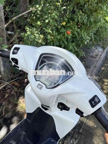 Honda Vision 2022 Trắng 32340 km