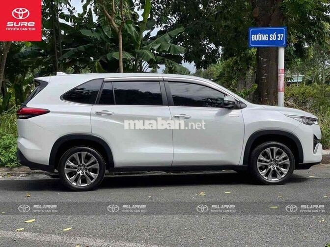 Toyota Innova Cross Hybrid 2024-tặng 100% trước bạ