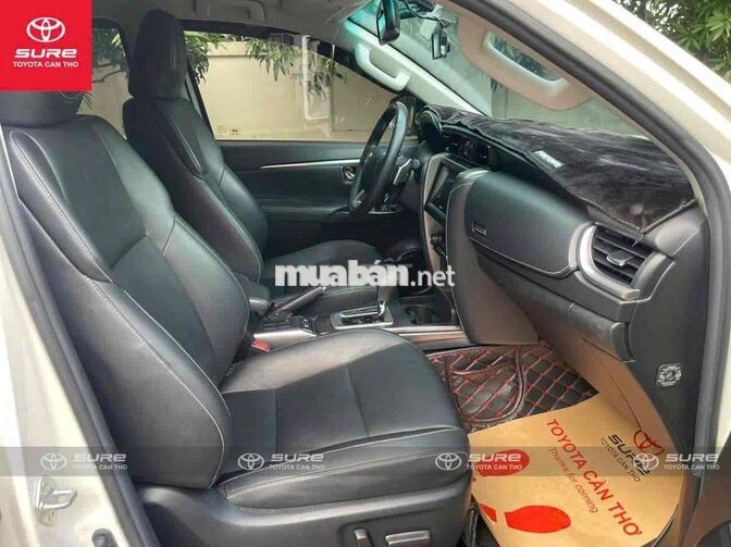 Toyota Fortuner G 4x2 2020 Trắng 7 chỗ Tự động