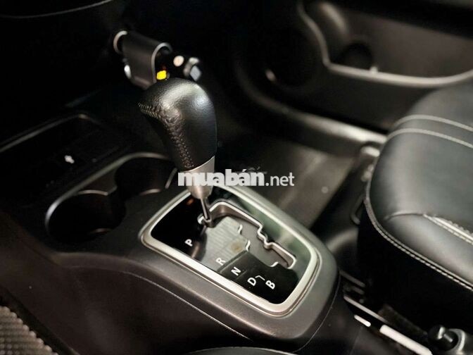 Attrage 2023 CVT Premium, odo 83.000km
