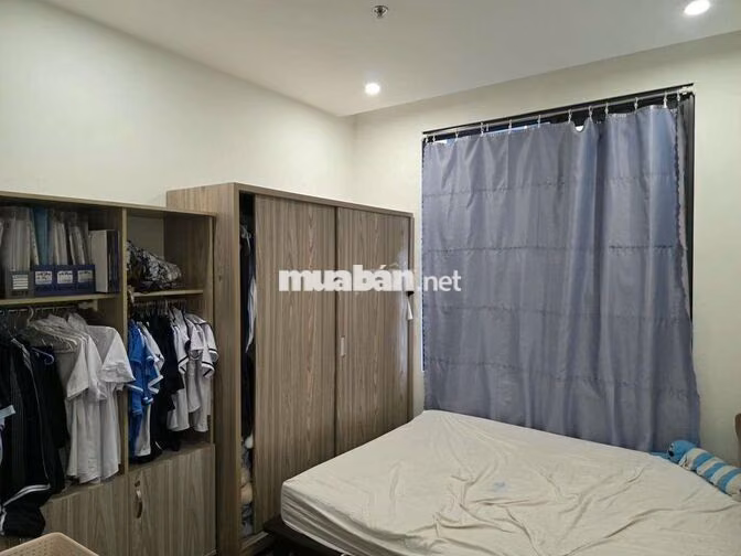 Bán gấp căn hộ 2pn cao cấp Emerald golf view