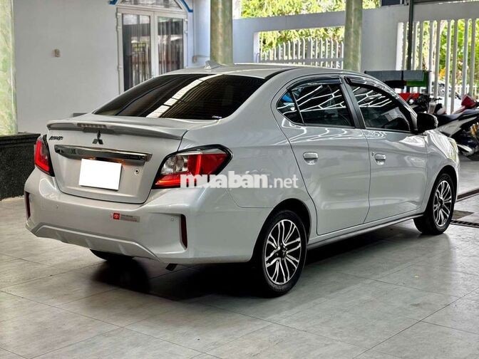 Attrage 2023 CVT Premium, odo 83.000km