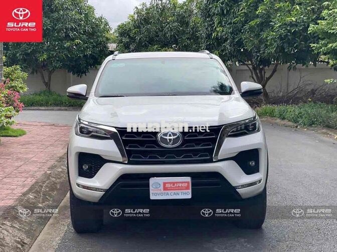 Toyota Fortuner G 4x2 2020 Trắng 7 chỗ Tự động