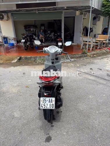 Honda Vision 2026 Xám xi măng 2500 km
