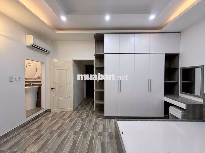 Căn Hộ Ban Công Mới 100% FullNT Hẽm Oto An Ninh Gần Phạm Văn Đồng