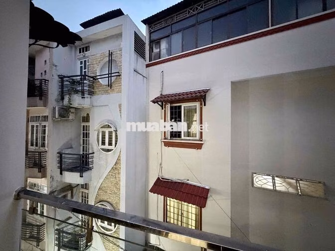 Căn Hộ Ban Công Mới 100% FullNT Hẽm Oto An Ninh Gần Phạm Văn Đồng