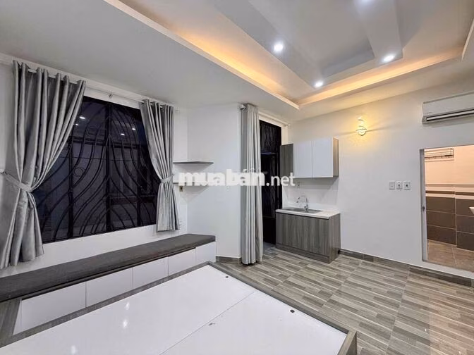 Căn Hộ Ban Công Mới 100% FullNT Hẽm Oto An Ninh Gần Phạm Văn Đồng