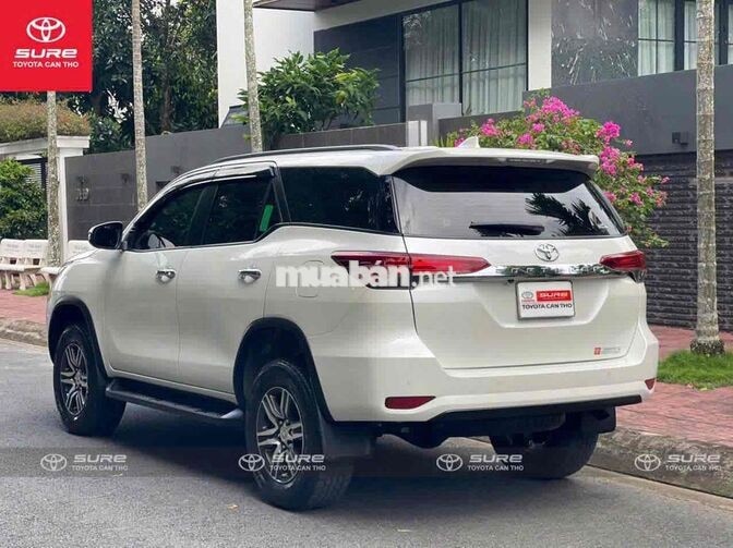 Toyota Fortuner G 4x2 2020 Trắng 7 chỗ Tự động