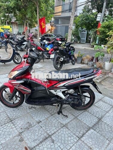 Honda Air Blade 2010 đỏ
