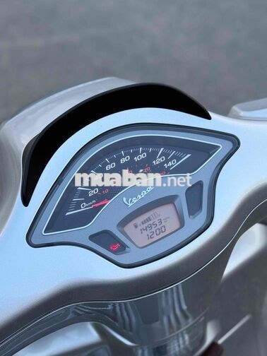 Piaggio Vespa Sprint iGet ABS Bạc