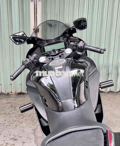 Yamaha R15 V3 2020