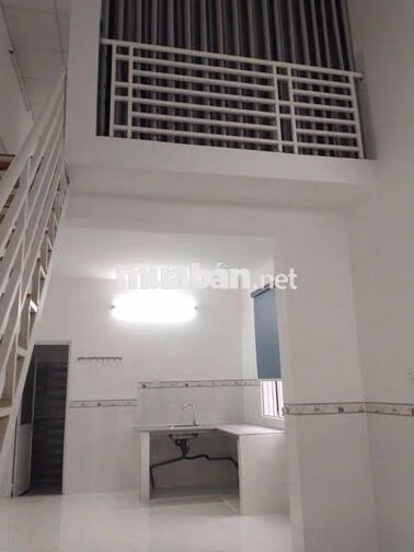 Cho thuê nhà nguyên căn mới xây sau Trường cao đẳng y tế BD.
