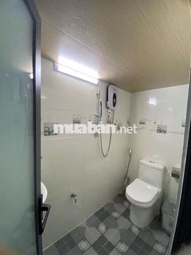 Cho thuê căn hộ mới xây//giá 4 - 4,5 - 5,5 triệu cách siêu thị Go 500m