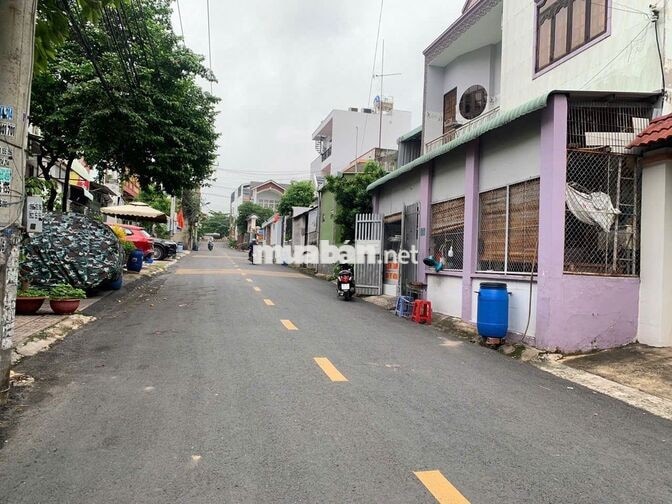 BÁN NHÀ MẶT TIỀN  - ĐÔNG HÒA - SÁT GO! DĨ AN ,NGAY QL1K