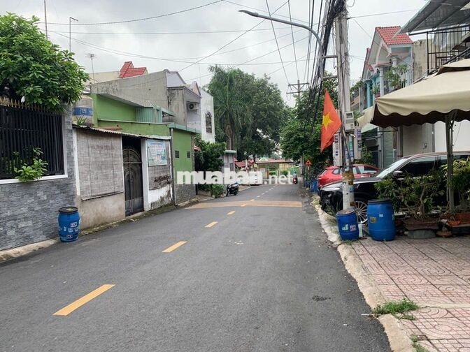 BÁN NHÀ MẶT TIỀN  - ĐÔNG HÒA - SÁT GO! DĨ AN ,NGAY QL1K