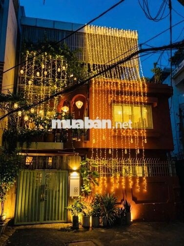 🔥NGANG 10M HUỲNH VĂN BÁNH, PHÚ NHUẬN – NHÀ 3 TẦNG, DIỆN TÍCH RỘNG!* ✨