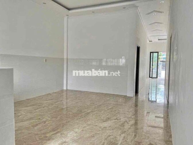 Nhà 8x25m 2 phòng hẻm Trần Hoàng Na