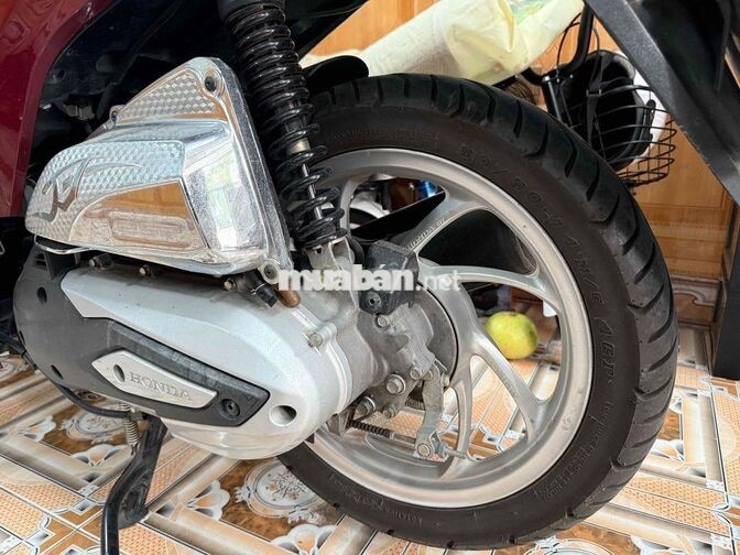 CẦN BÁN XE VISON 2021