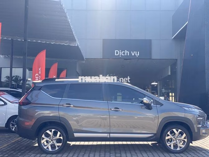 XPANDER CROSS NÂU 2025 ODO 25000KM TẶNG 1 NĂM BH