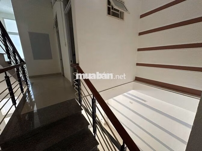 Cho thuê mặt bằng kinh doanh hoặc văn phòng làm việc