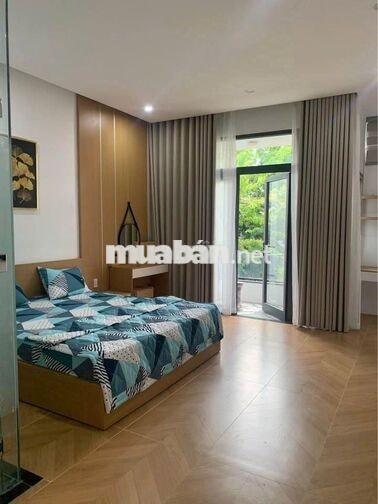 Cho thuê nhà 3 tầng MT đường Bùi Trang Chước (Đường 10m5) .Giá 25tr/th
