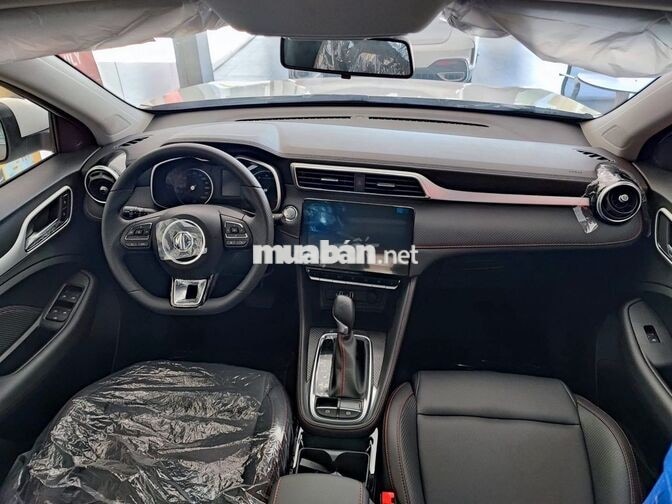 MG ZS Standard 1.5 AT 2WD 2025 Trắng