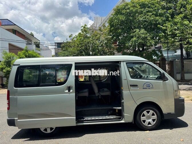 Toyota Hiace 2009 Dầu Xám 16 chỗ