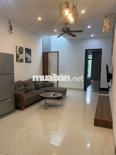 Cho thuê nhà 3 tầng MT đường Bùi Trang Chước (Đường 10m5) .Giá 25tr/th