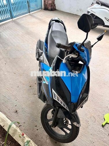 Honda Air Blade 2018 Xanh đen 44.000 km