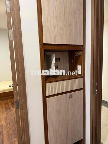 XÁCH VALI VÀO Ở CĂN HỘ 2PN 2WC FULL NỘI THẤT HIỆN ĐẠI Ở AKARI CITY