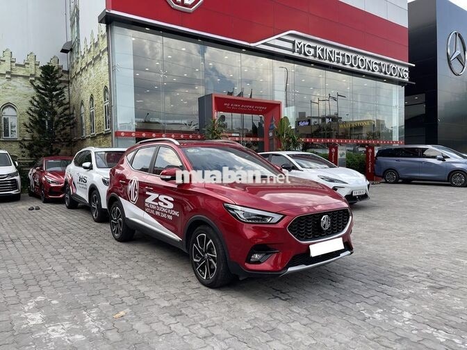 MG ZS Luxury 2025 Đỏ 8000 km