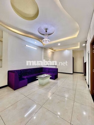 Cho Thuê Nhà DT 8x15m 1Trệt 2Lầu 4Pn 3Wc Sân Rộng Đậu 2 Chiếc Ôtô