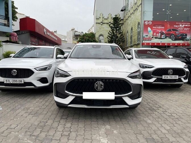 MG HS LUXURY 2023 Trắng 35000 km