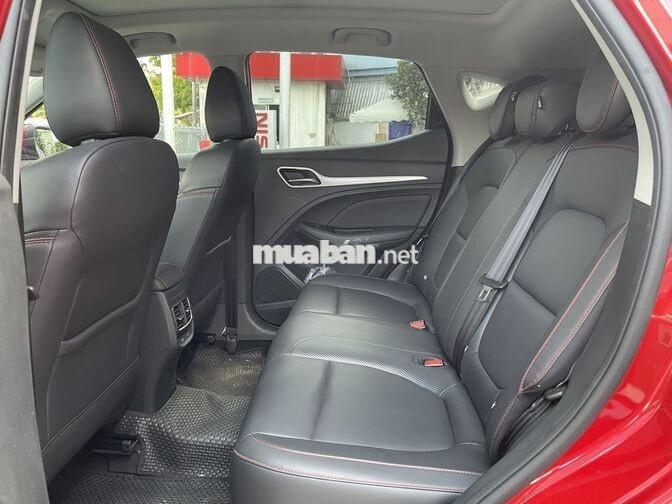 MG ZS Luxury 2025 Đỏ 8000 km