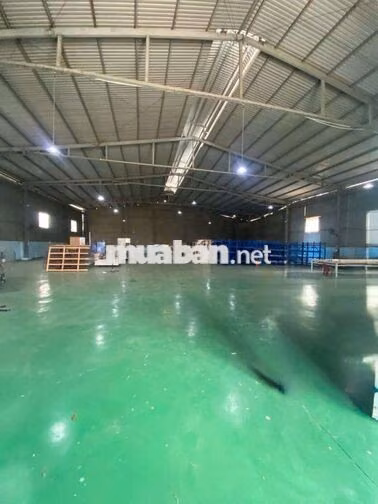 xưởng 1000m² giá 65 triệu hiệp Thành Q12 TP HCM container 40f