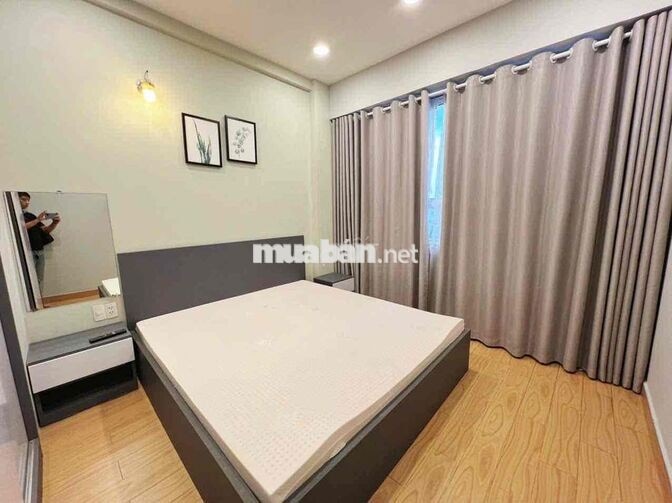 Căn hộ 2 phòng ngủ. chung cư Golden Mansion. gần cv Gia Định