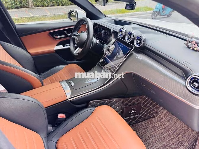 Mercedes GLC300 Allnew V1 2023 Trắng/Nâu Có HUD
