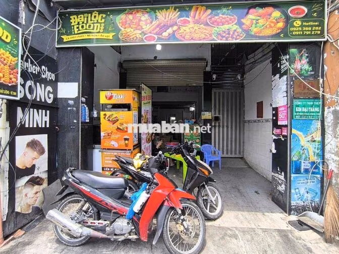 MTKD NGAY ĐẠI HỌC CÔNG THƯƠNG - 4 x 10 - CÓ CHỖ Ở LẠI