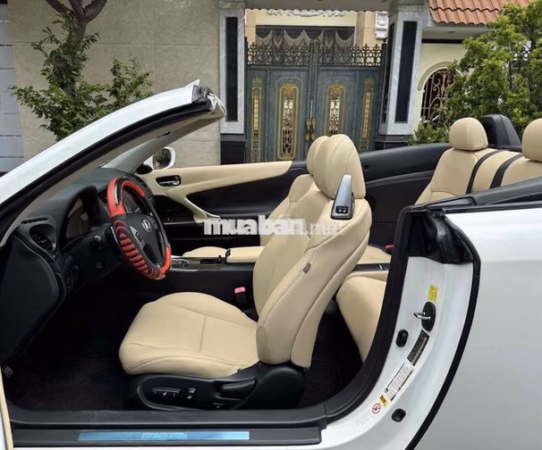 Lexus IS 250C 2010 Trắng 79.000km