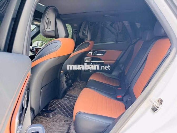 Mercedes GLC300 Allnew V1 2023 Trắng/Nâu Có HUD