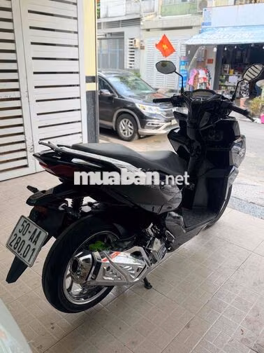 Honda Vario 160cc ABS 2024 Đen Bóng Đã sử dụn
