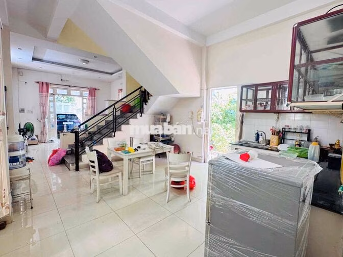 CHO THUÊ NHÀ NGUYÊN CĂN LƯƠNG VĂN CAN-HẺM XE HƠI