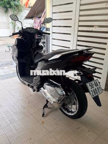 Honda Vario 160cc ABS 2024 Đen Bóng Đã sử dụn