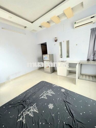 STUDIO CỬA SỔ LỚN FULL NT GIÁP CẦU NGUYỄN VĂN CỪ