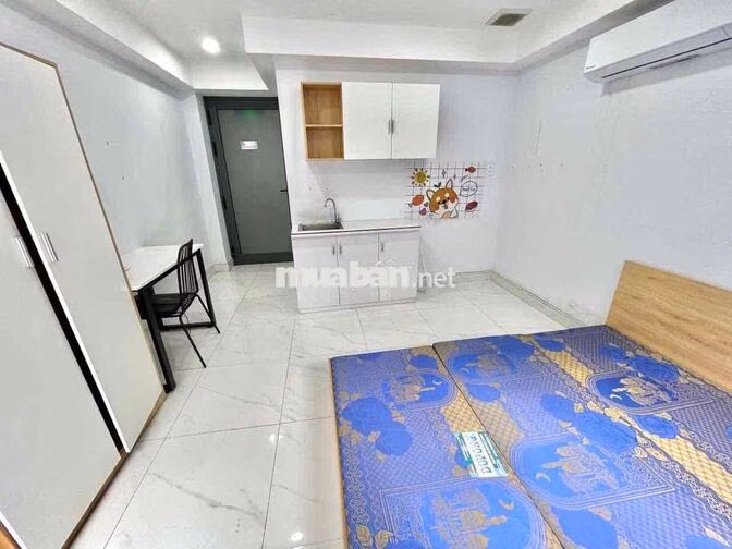 STUDIO BAN CÔNG CHƯA TỚI 6TR NGAY TRUNG TÂM Q10