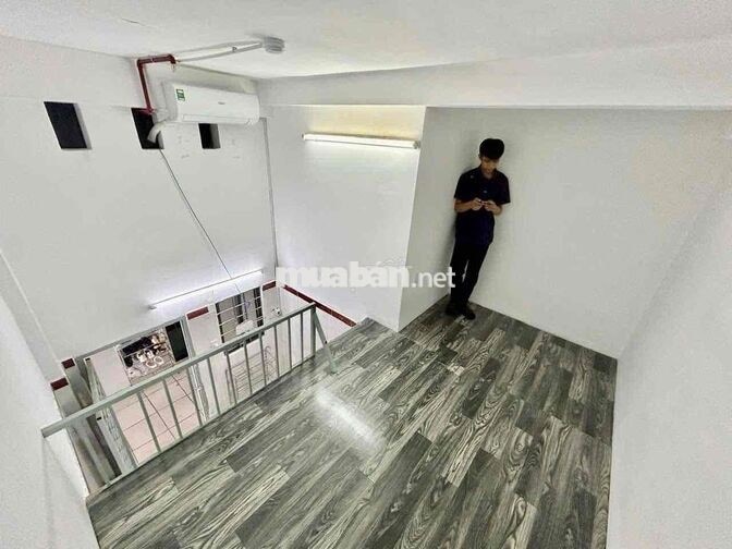 🔥CHO THUÊ PHÒNG GÁC CAO 2M NỘI THẤT CƠ BẢN THANG MÁY NGAY CV GIA ĐỊNH
