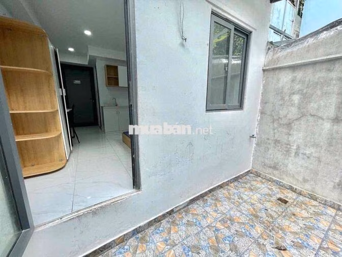 STUDIO BAN CÔNG CHƯA TỚI 6TR NGAY TRUNG TÂM Q10