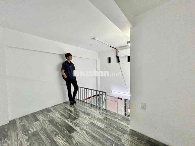 🔥CHO THUÊ PHÒNG GÁC CAO 2M NỘI THẤT CƠ BẢN THANG MÁY NGAY CV GIA ĐỊNH